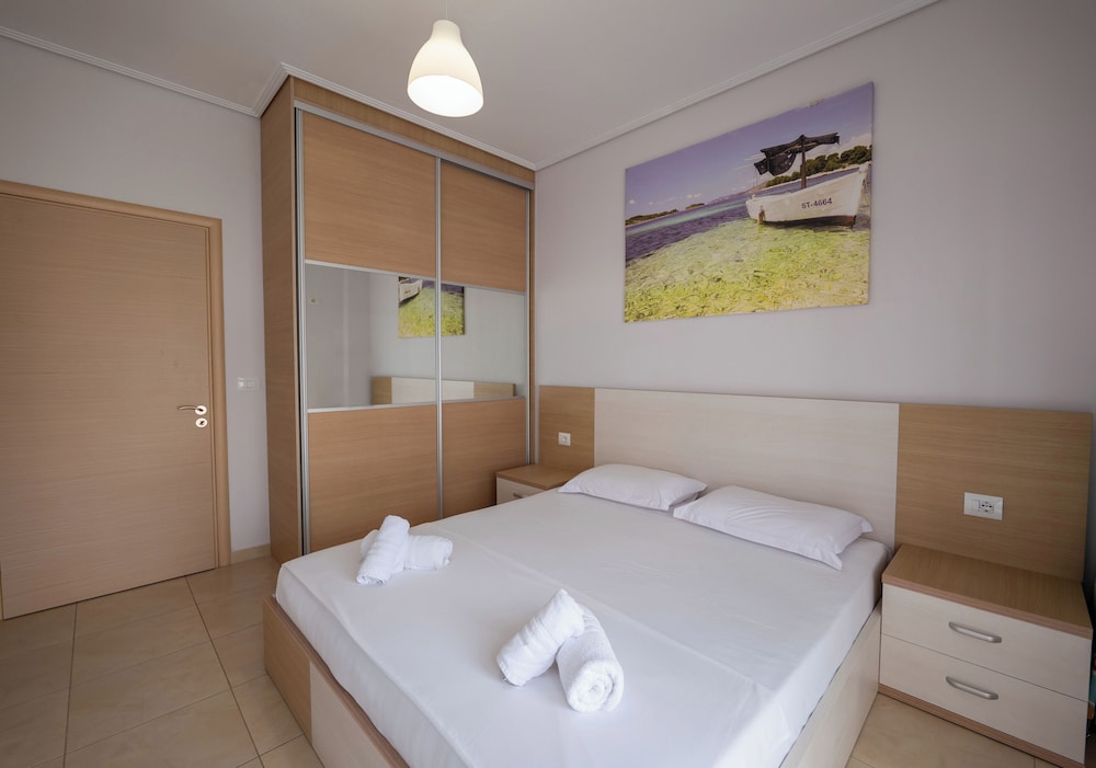 One-Bedroom Apartment with Sea View