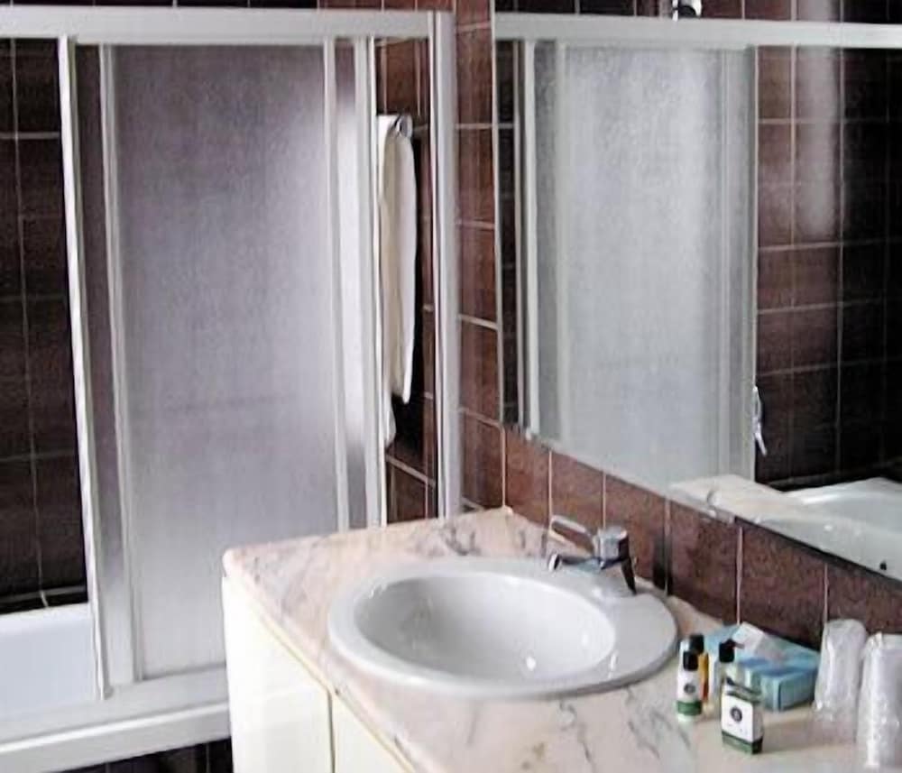 Double Room Single Use photo 3