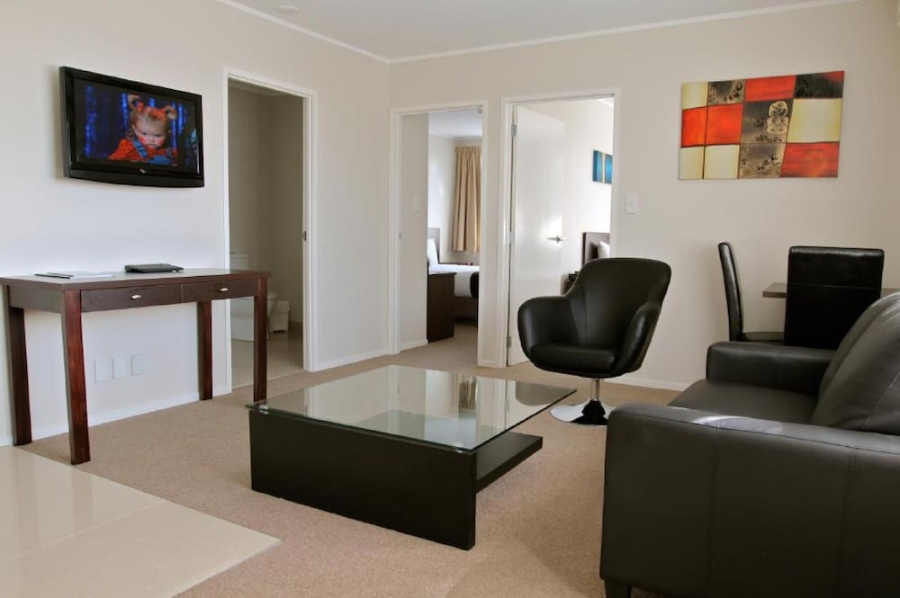 Standard Apartment, 2 Bedrooms - Photo 1