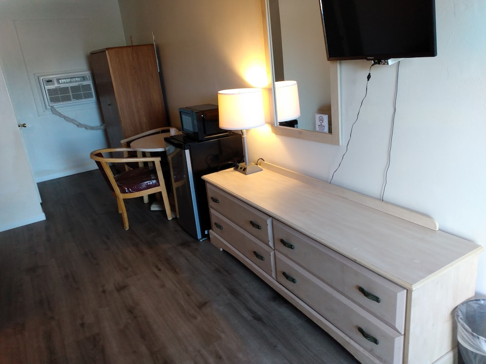 Standard Double Room - Photo 4