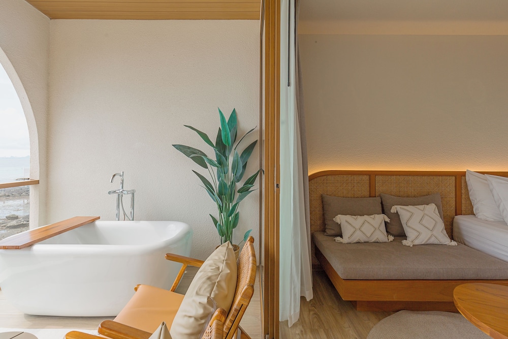 Recharge Room