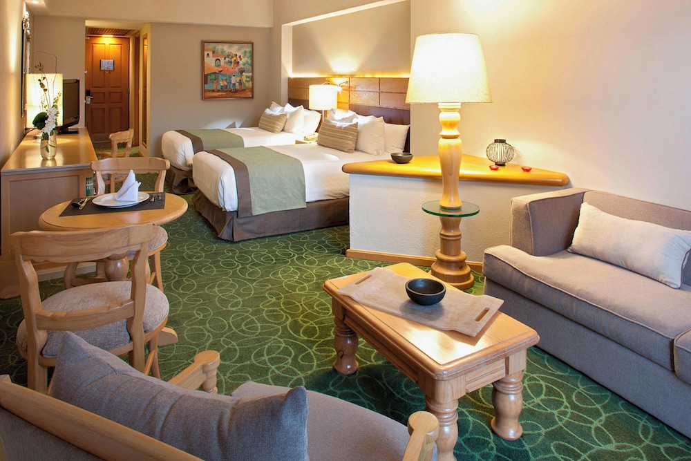 Club Room, 2 Double Beds - Photo 1