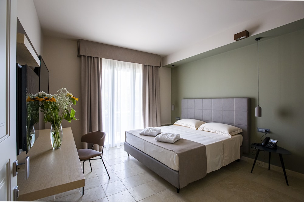 Chambre Double, 1 grand lit