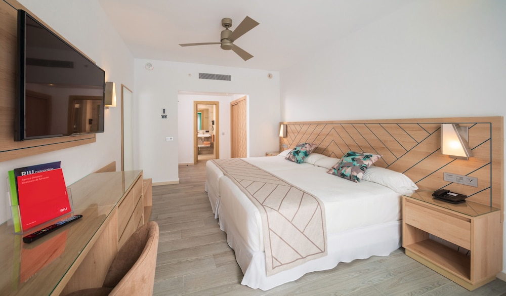 Chambre Double, vue jardin (C)