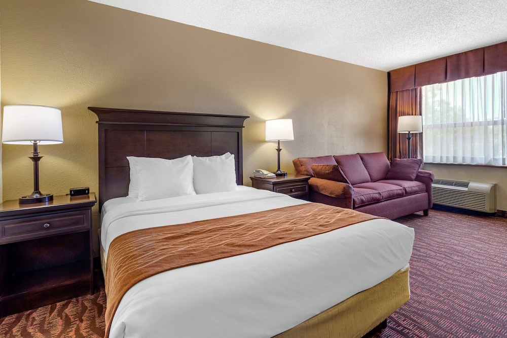 Suite, Multiple Beds, Non Smoking photo 2
