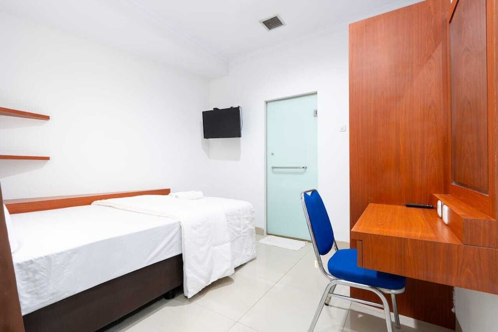Standard Room photo 1