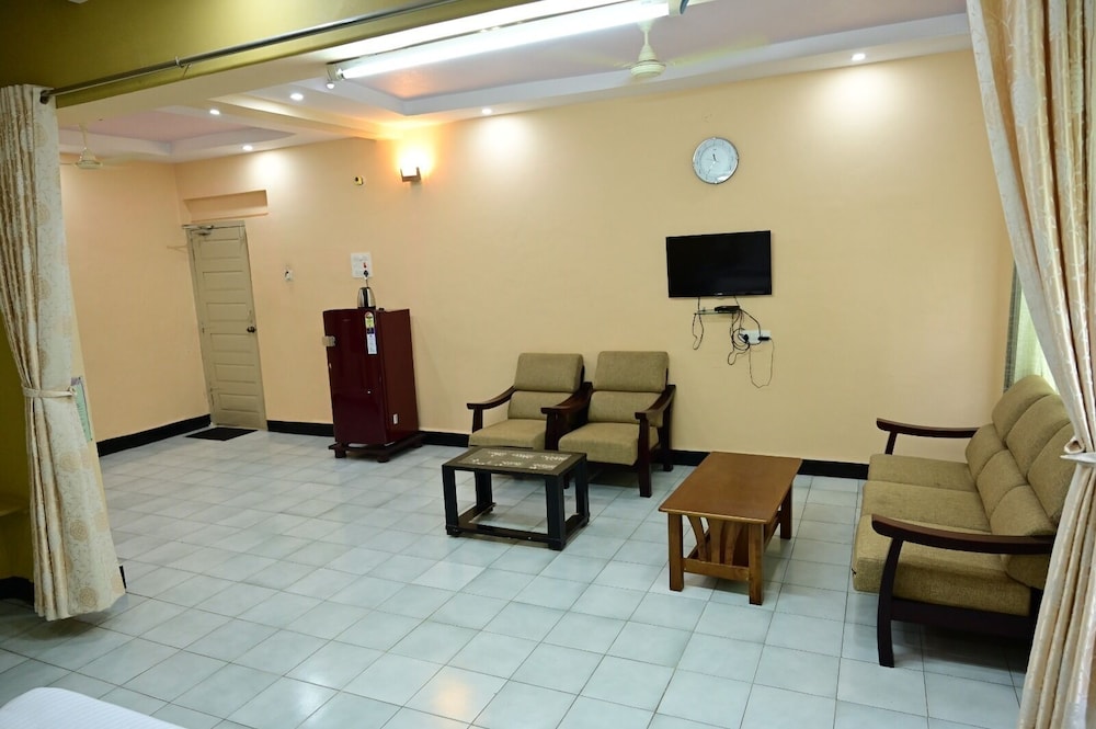 Deluxe Triple Room photo 3