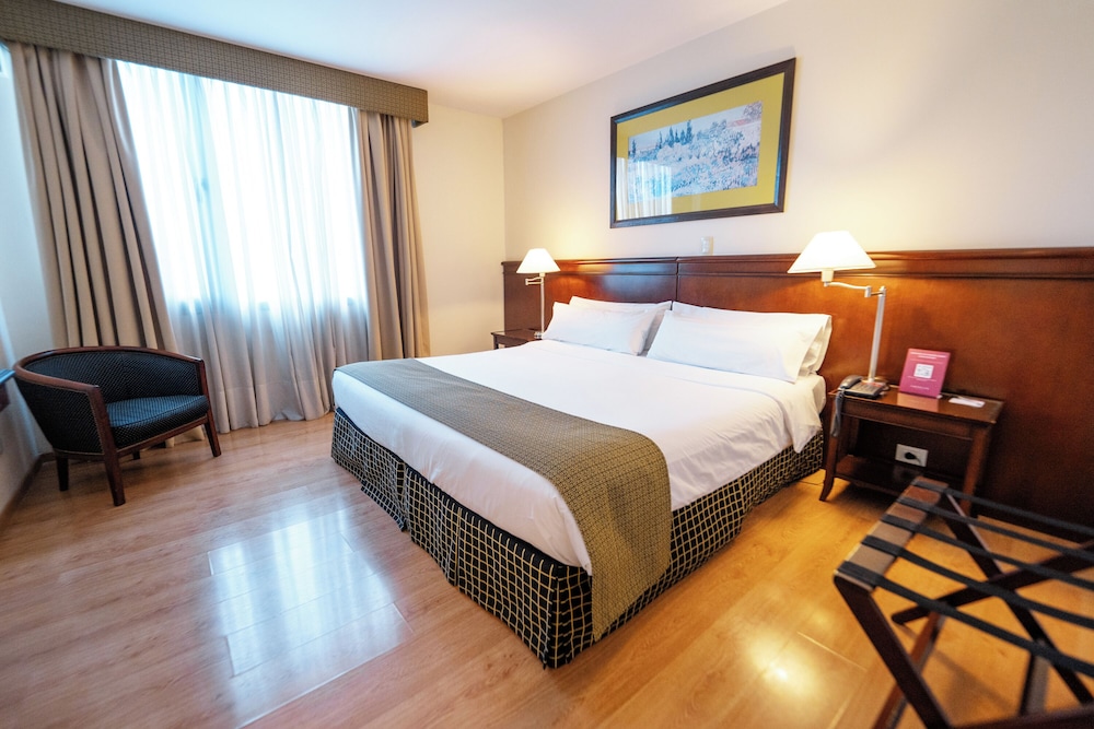 Premier Suite photo 1