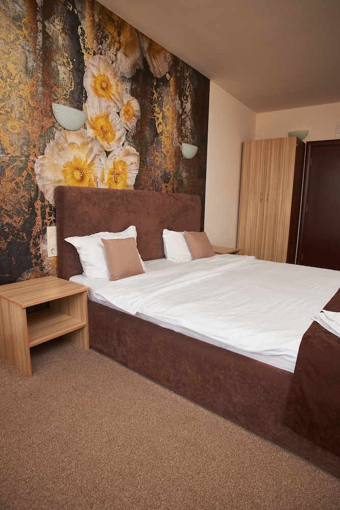 Classic Double Room Single Use