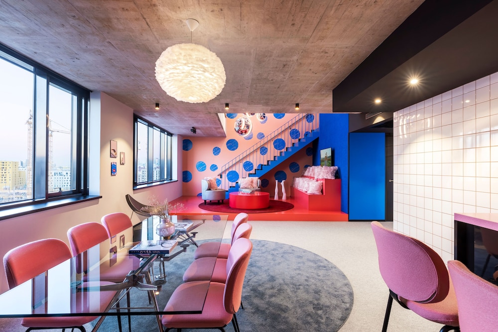 Playroom photo 1