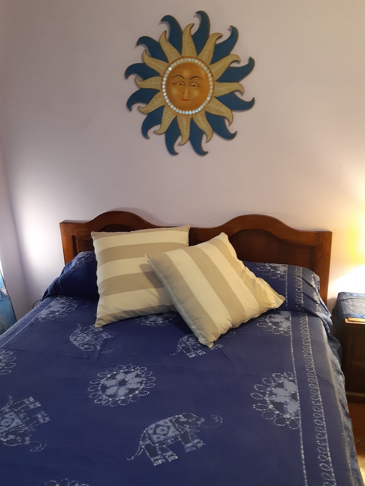 Double Room, 1 Queen Bed (Sole) photo 2