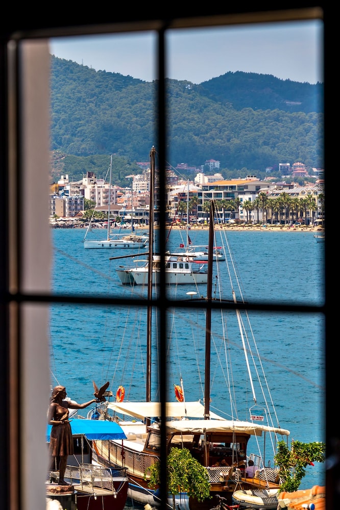 Economy Room, Sea View photo 3
