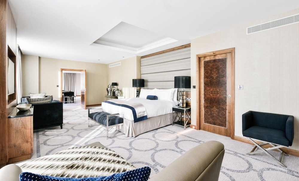 Presidential Suite photo 1