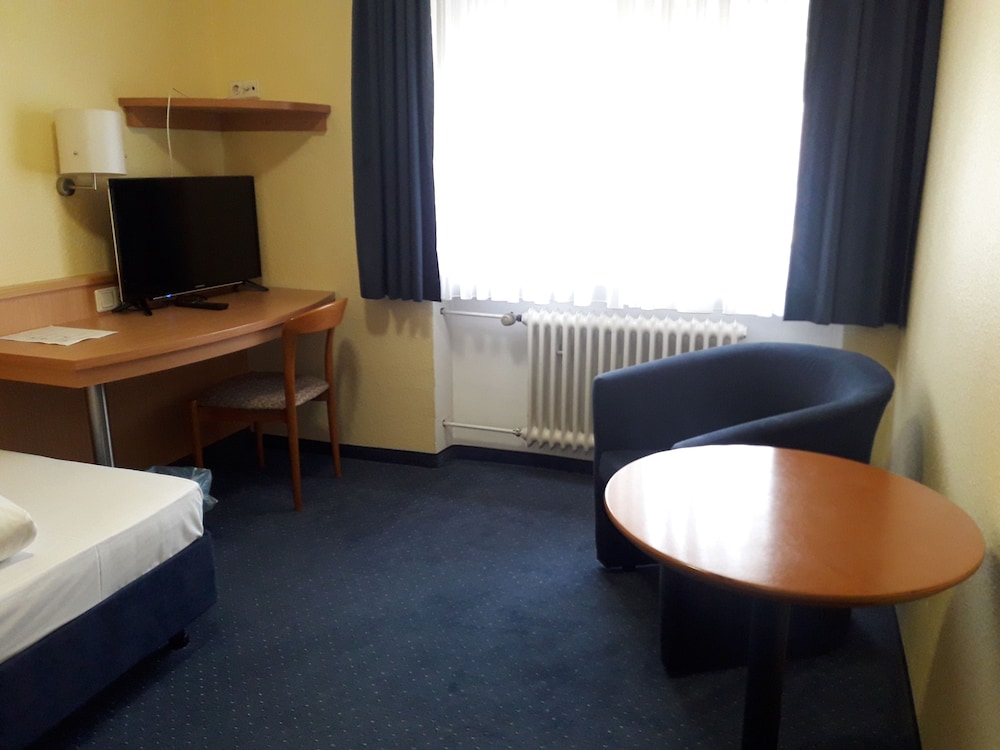 Standard Single Room photo 2