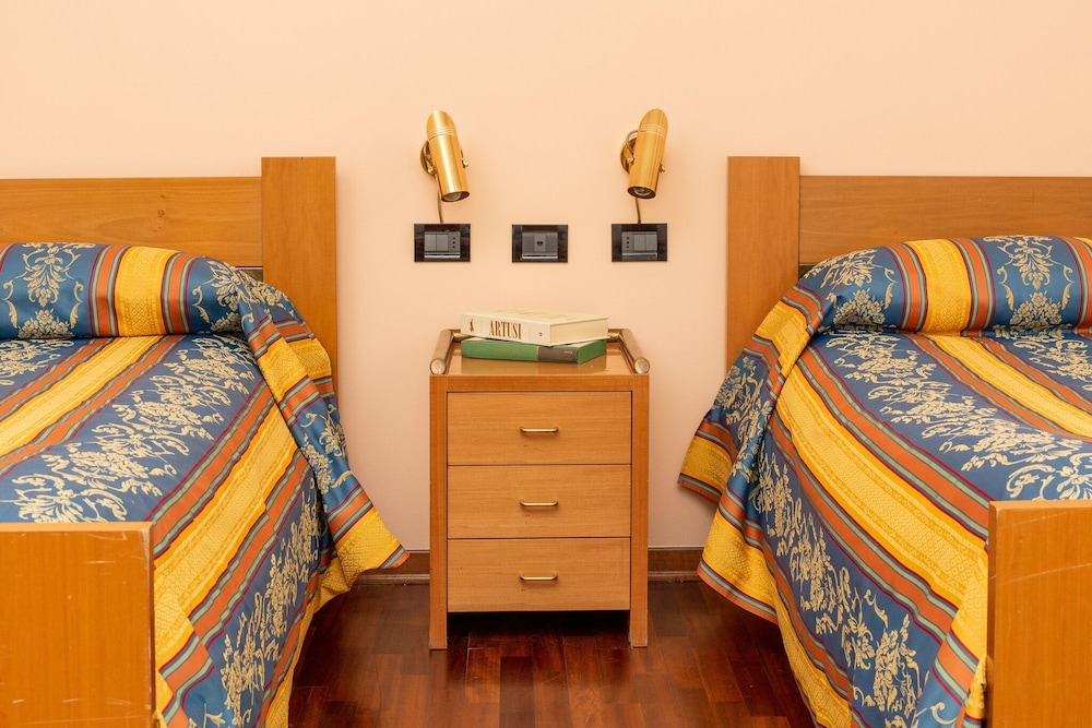 Comfort Triple Room - Photo 5