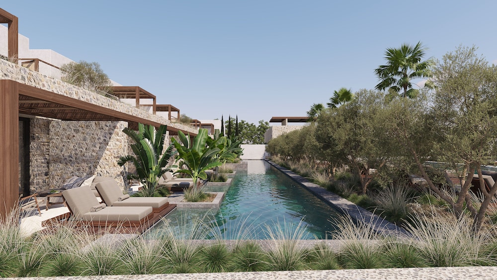 Swim-Up Suite - Photo 1