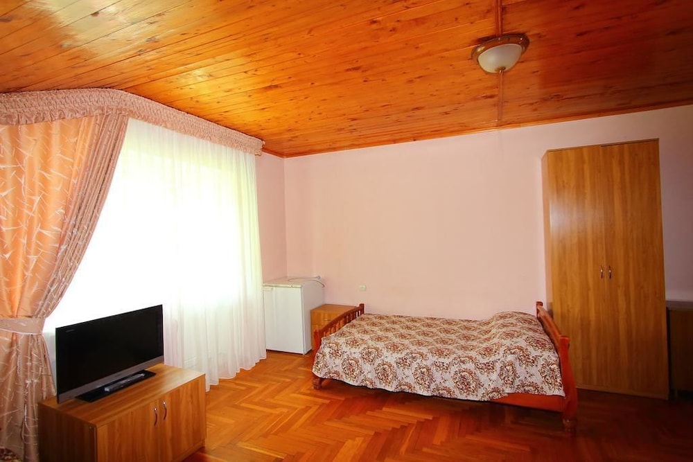 Standard Triple Room, 1 Bedroom photo 3