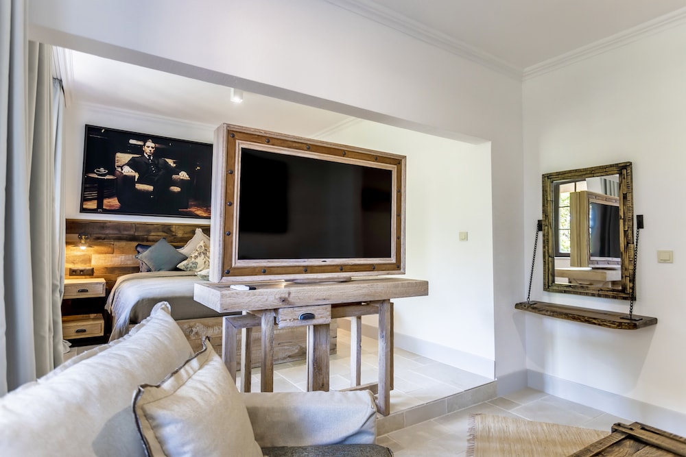 Luxury Room photo 2