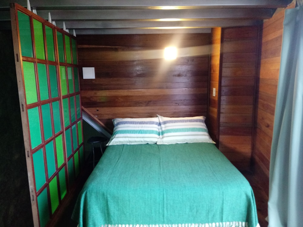 Design Cabin, Multiple Beds, Kitchen (Esmeralda) photo 2