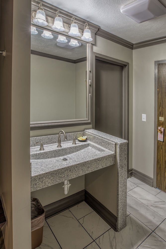 Standard Suite, 1 Bedroom, Non Smoking photo 2