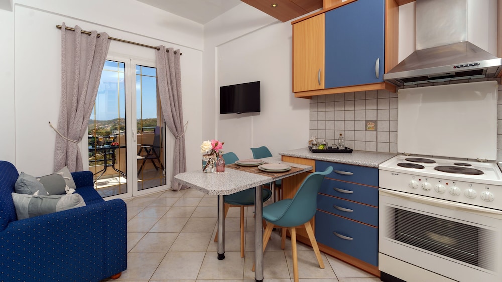 Apartment Floor 2 photo 2