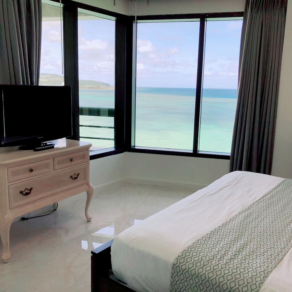 Luxury Condo, 3 Bedrooms, Non Smoking, Beach View