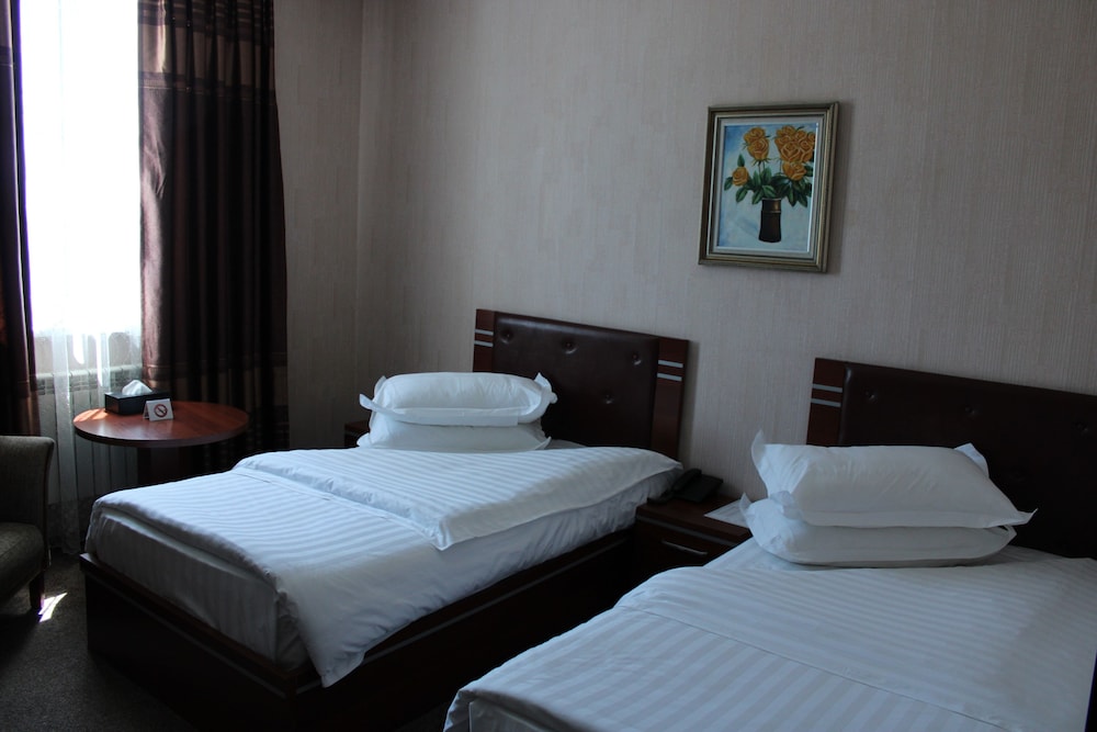 Deluxe Twin Room photo 2