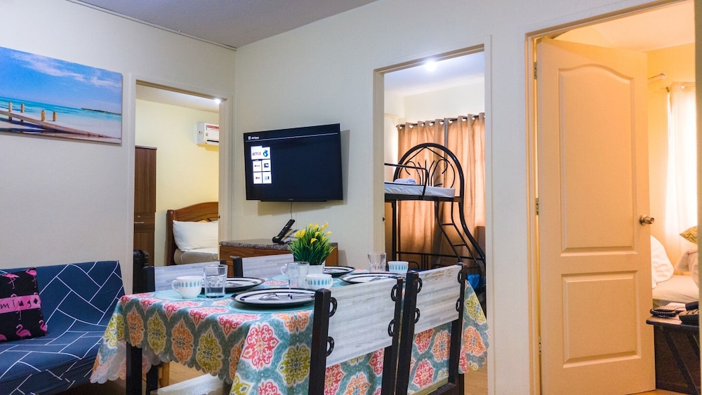 Standard Condo, 3 Bedrooms, Accessible, Kitchen photo 1