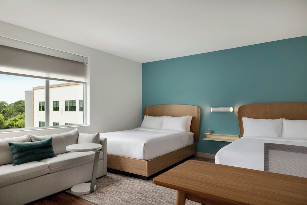 Studio, Multiple Beds