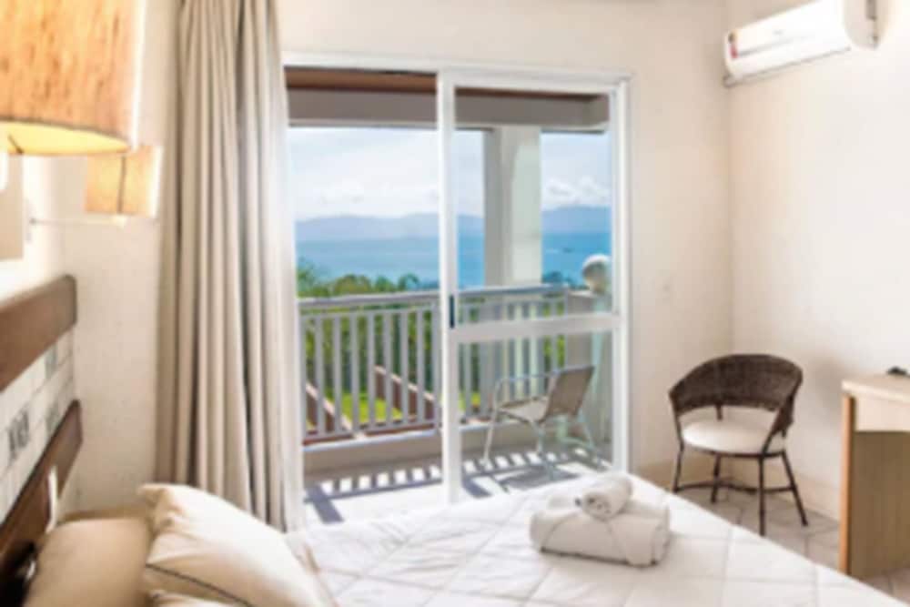 Deluxe Room, Ocean View photo 2