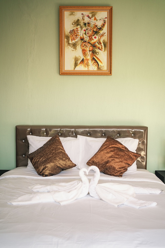 Standard Room photo 2