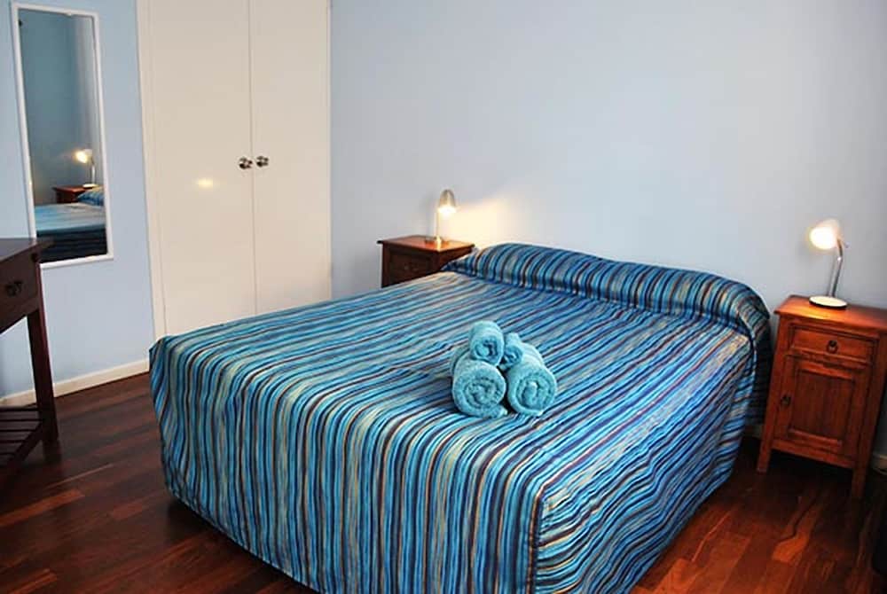 Standard Apartment, 2 Bedrooms, Non Smoking, Kitchen (Single Storey Holidays) photo 1