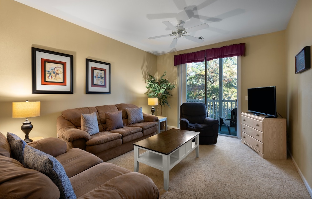 Condo, 2 Bedrooms