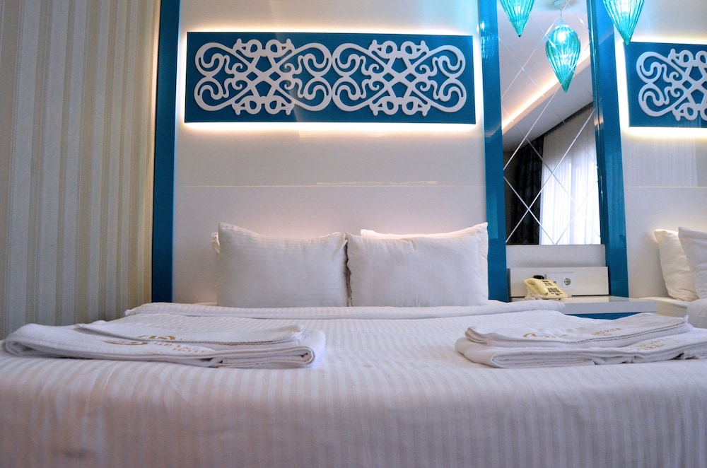 Deluxe Double Room photo 3