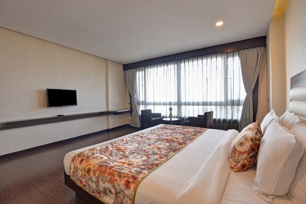 Junior Suite View Room - Photo 1