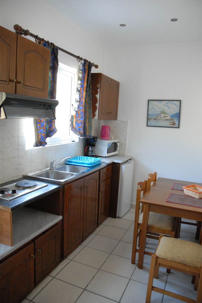 Family Apartment, 2 Bedrooms - Photo 5