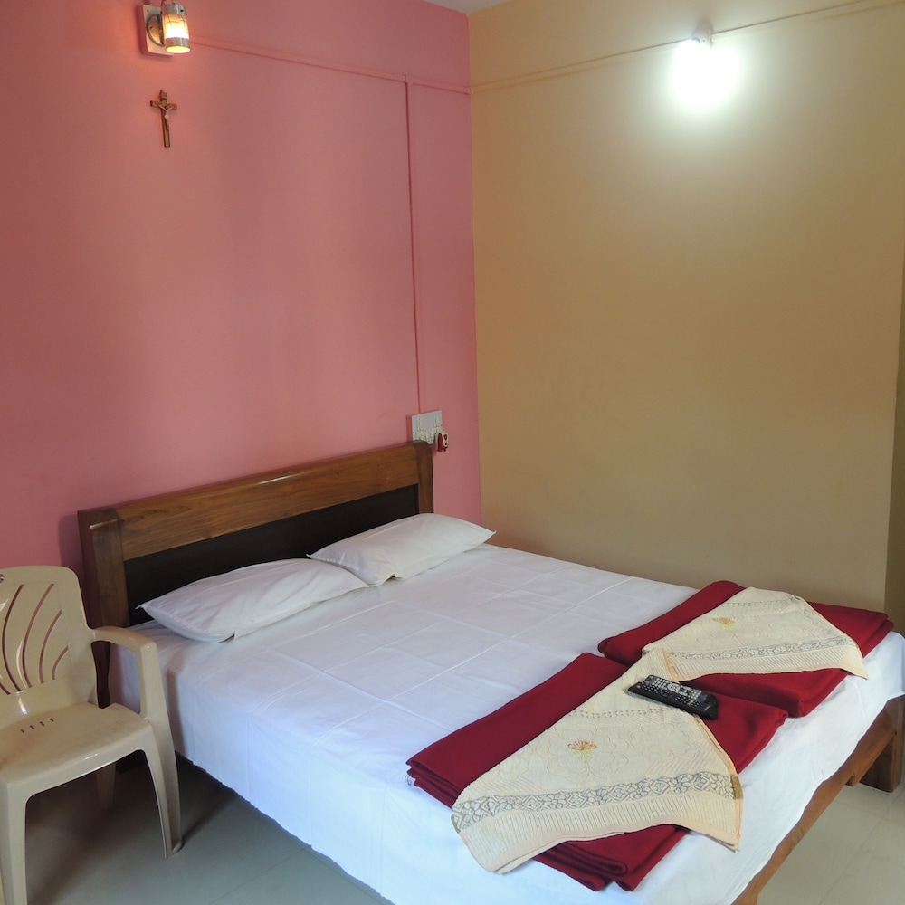 Business Double Room, 1 Queen Bed, Smoking, Ensuite photo 1