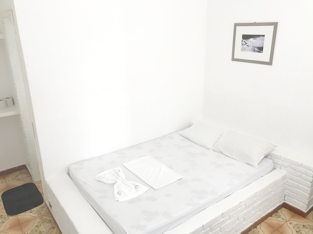Quarto triplo (1,4, 8 e 10) photo 1