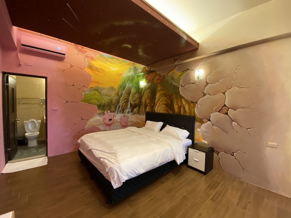 Elite Double Room, 1 Bedroom, Non Smoking, Courtyard Area photo 1