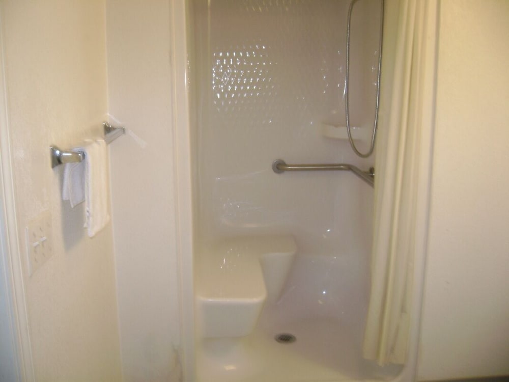 Standard Room, 1 Queen Bed, Accessible, Non Smoking photo 1