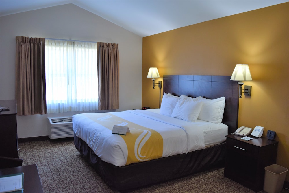 Room, 1 King Bed, Accessible, Non Smoking - Photo 1