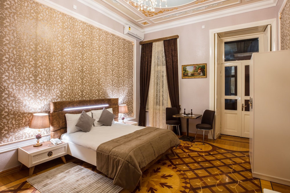Deluxe Double Room, 1 King Bed, City View photo 1
