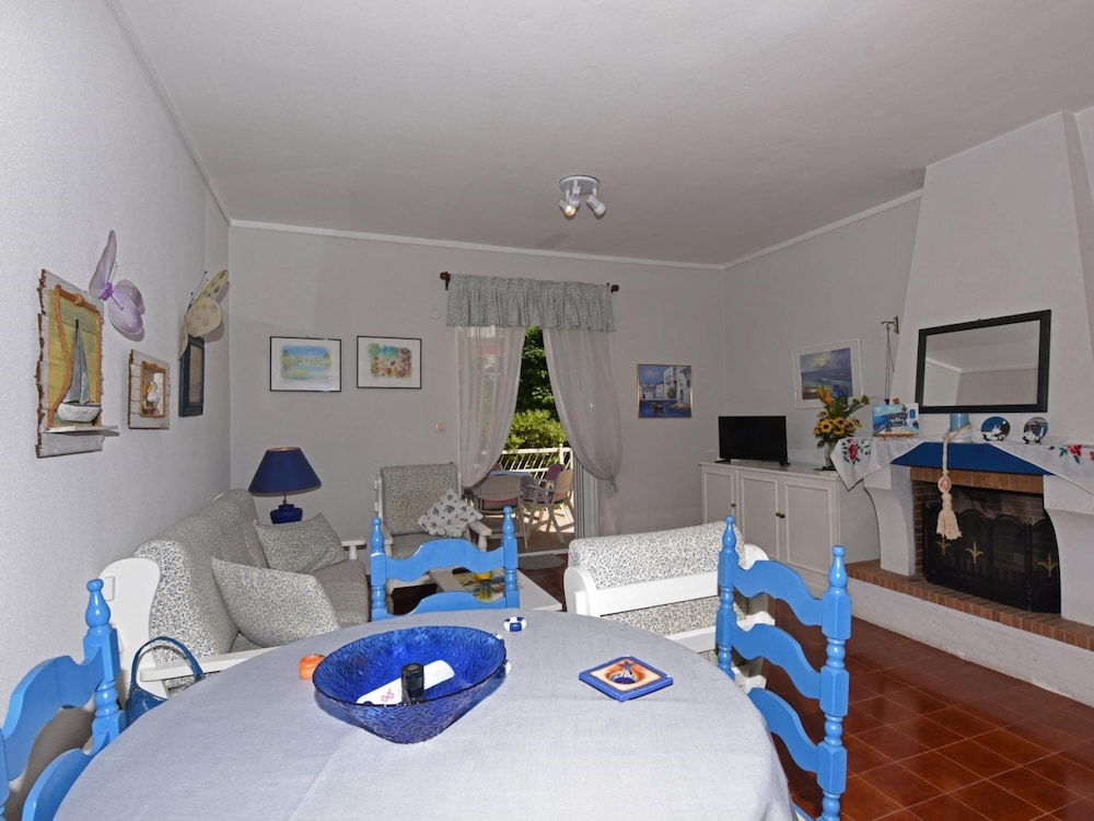 Twin Room, Pool View photo 3