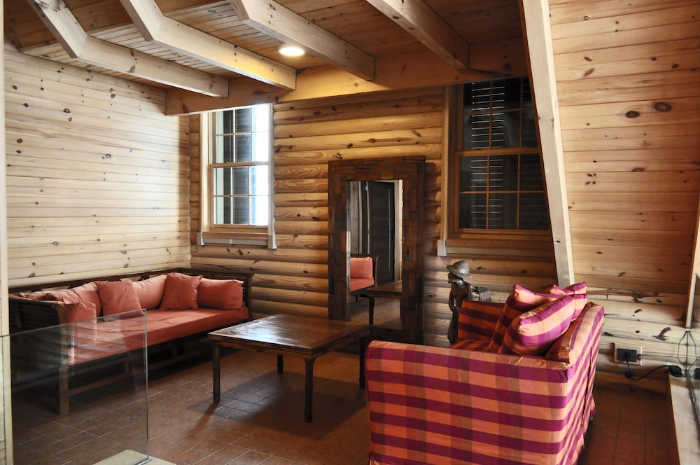 Chalet, Multiple Bedrooms, Mountain View photo 1