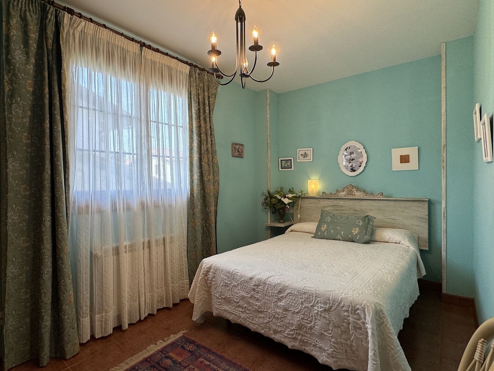 Apartamento en Chalet con jardín privado para 4 personas photo 2