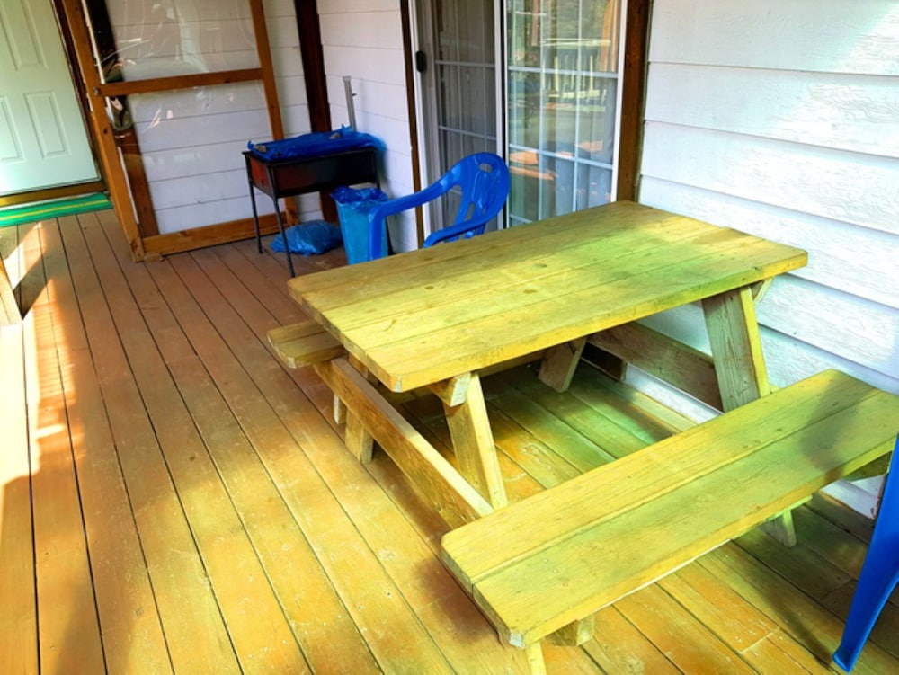 Family Room (A) photo 2