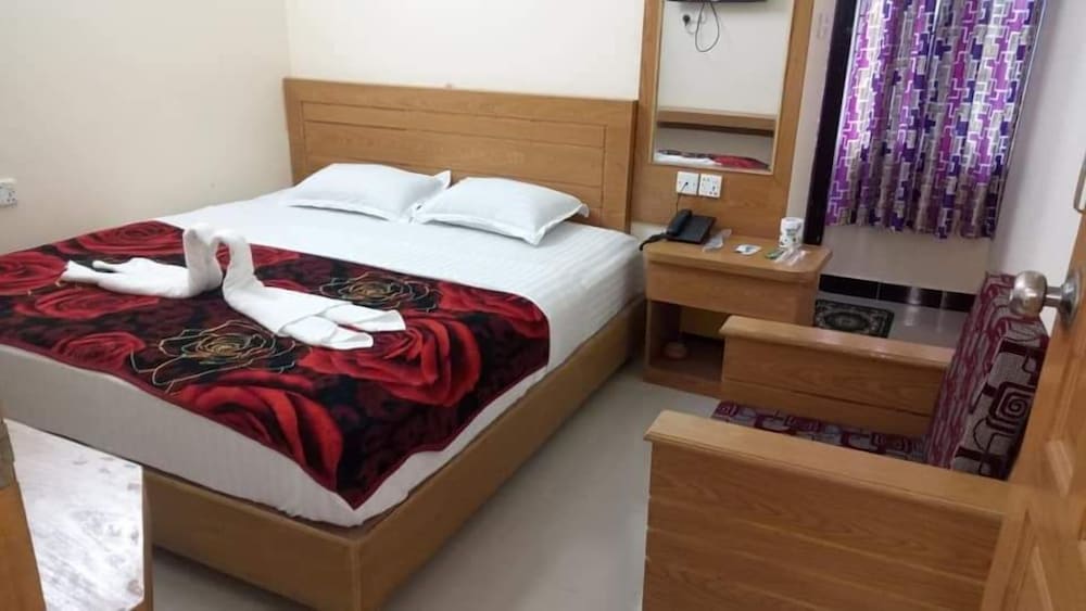 Single Room, City View
