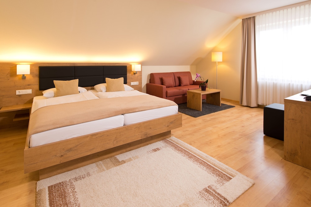 Comfort Double Room (Plus)
