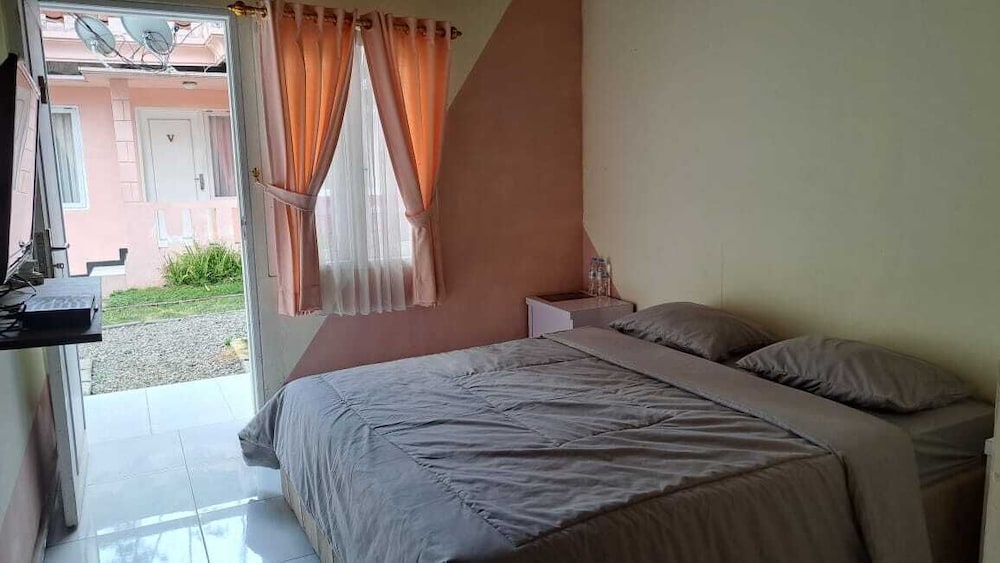 Standard Room - Photo 2