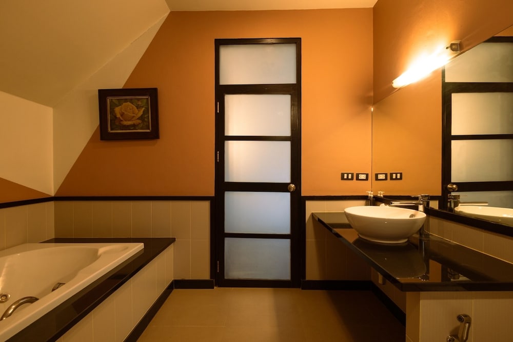 Penthouse - Photo 9